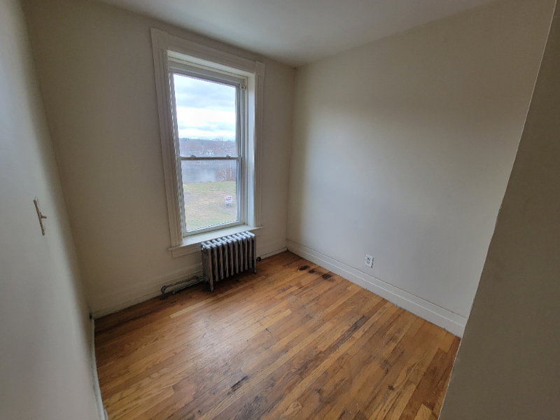 87 N Main St #1 - Photo 4 of 8