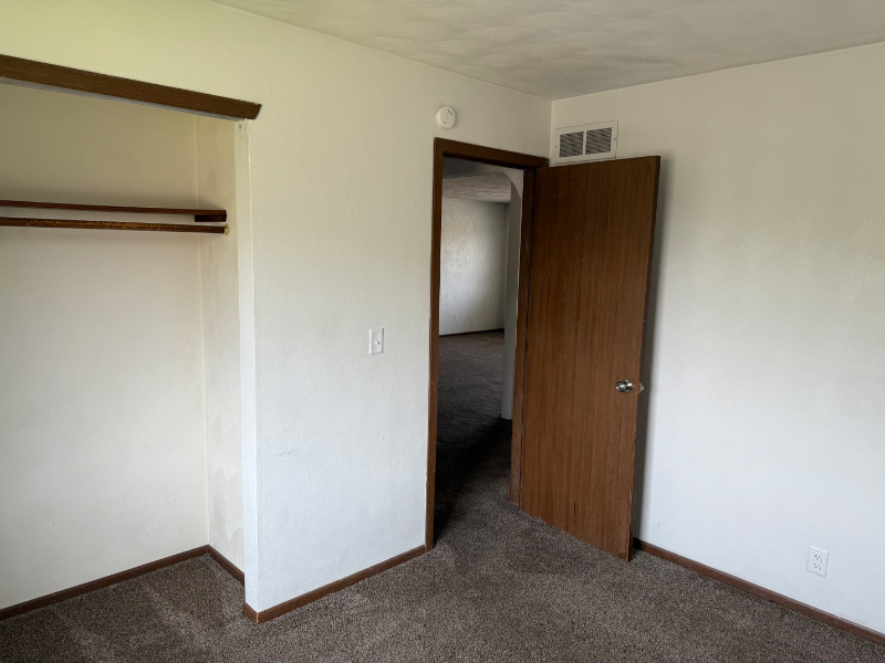 4 Brown Ct - Photo 5 of 10