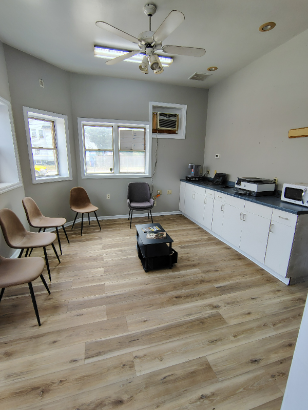 715 E Main St #715 - Photo 4 of 8