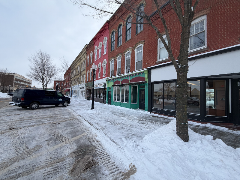 154 Main St - Photo 7 of 9