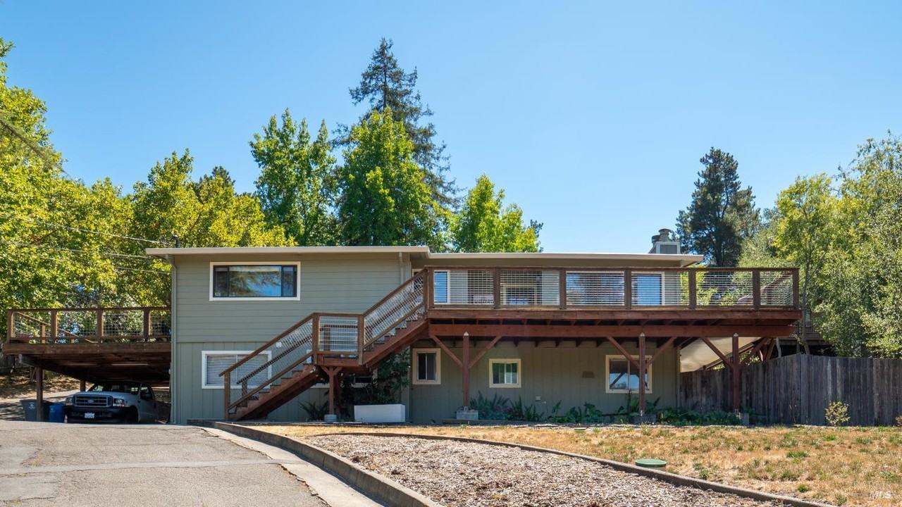 6131 Batesole Dr #6131 - Photo 2 of 29