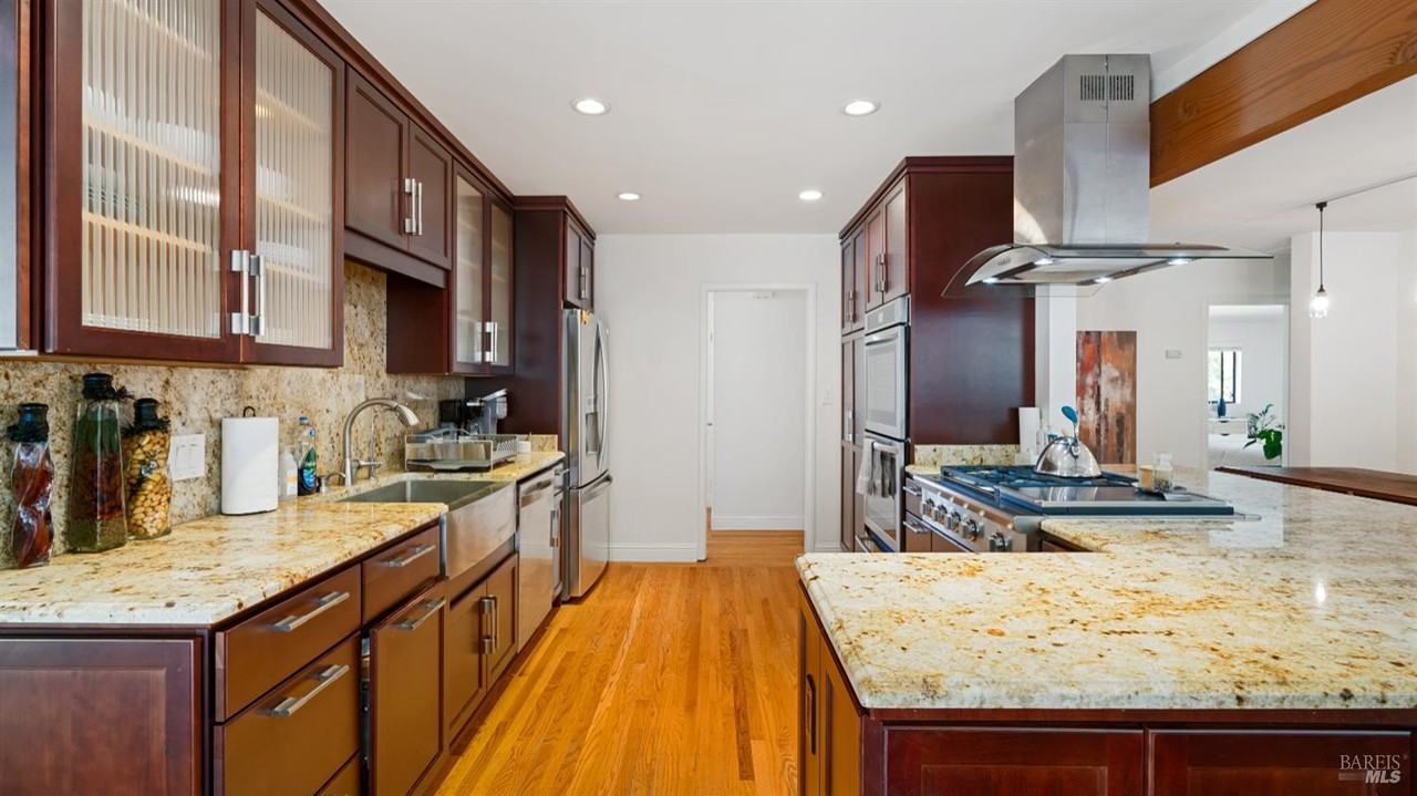 6131 Batesole Dr #6131 - Photo 6 of 29