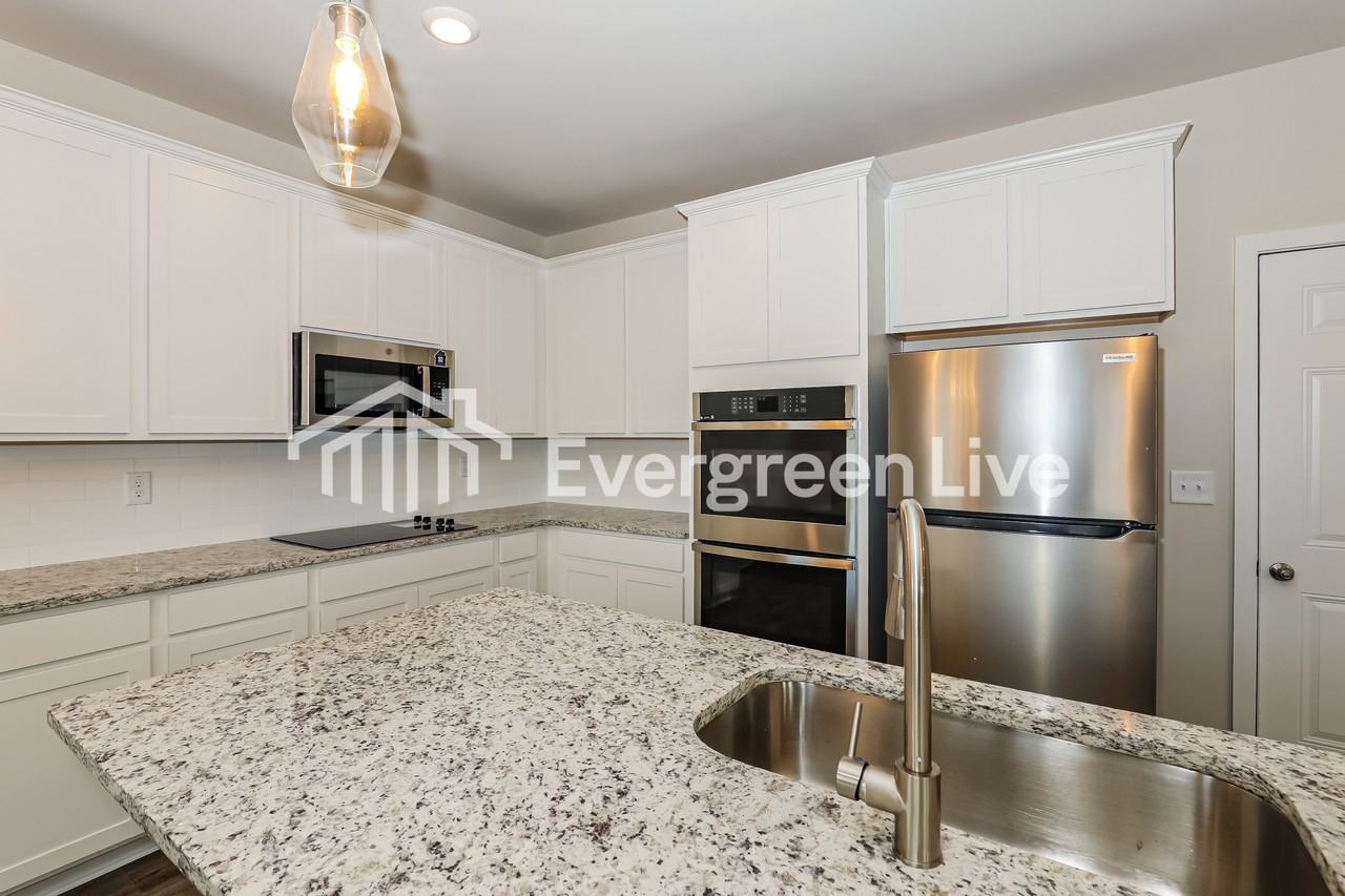 1692 Fuma Leaf Way - Photo 6 of 15