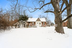 featured image of 7052 Clovernook Ave