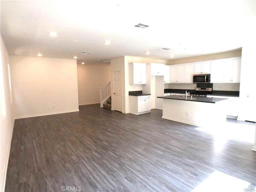 851 Brynlee Pl #851 - Photo 3 of 11