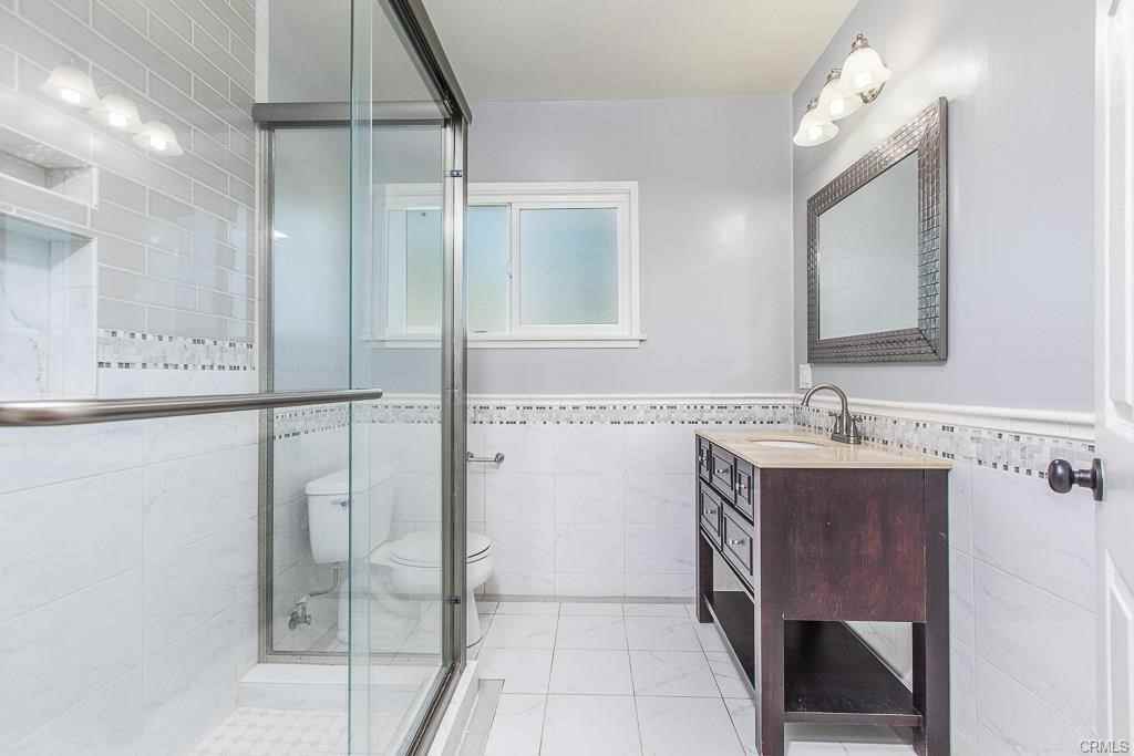 200 W Le Roy Ave #200 - Photo 4 of 33