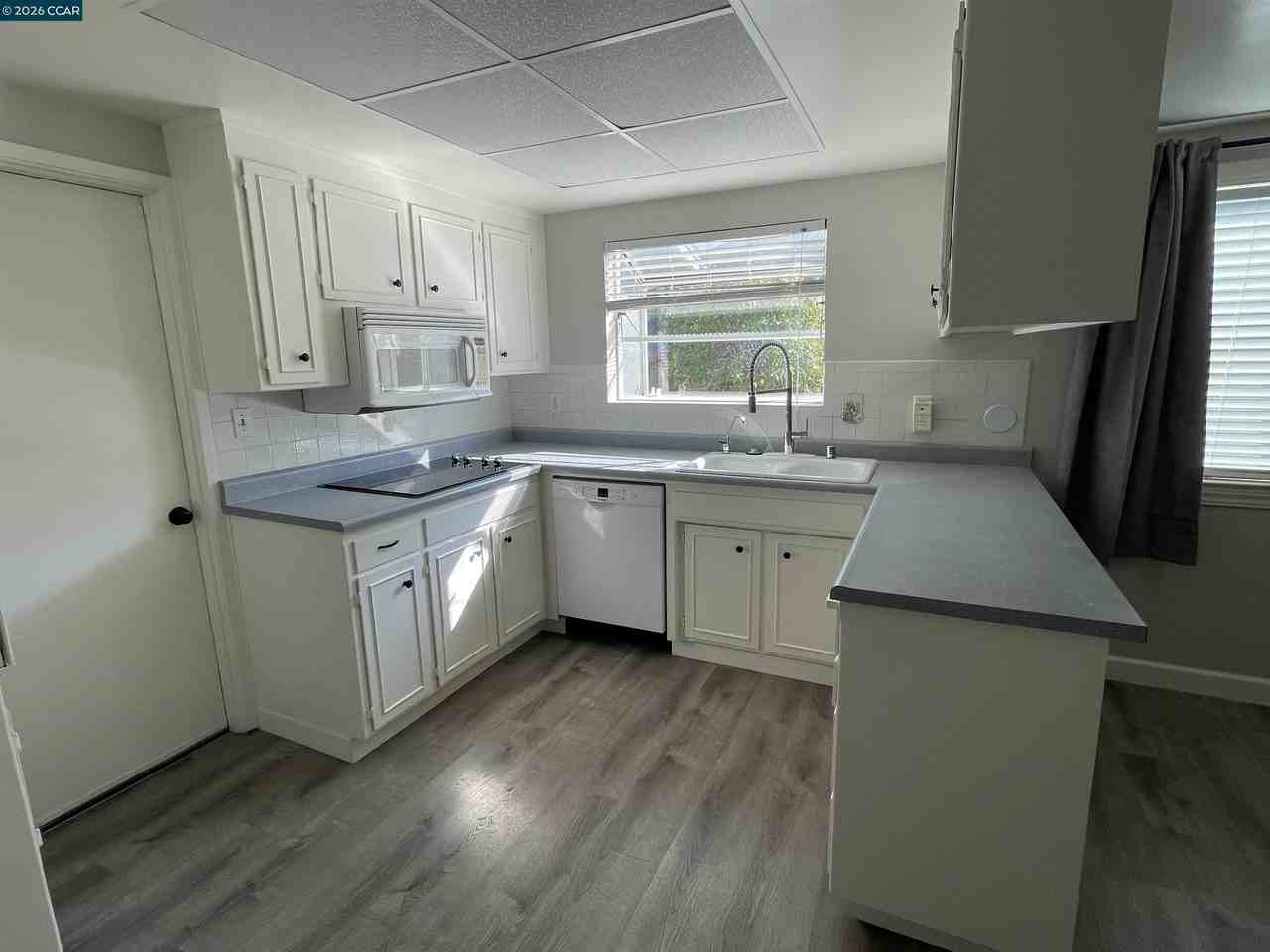 4780 Mintwood Dr #4780 - Photo 7 of 17