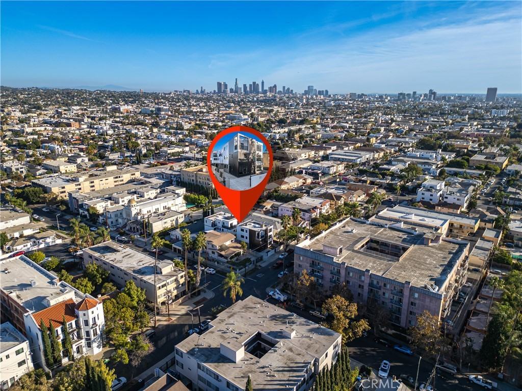 1342 N Kingsley Dr #1342-2 - Photo 4 of 40