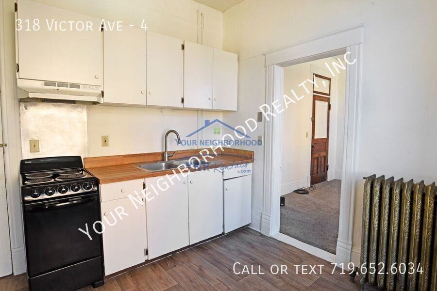 318 Victor Ave #4 - Photo 7 of 13