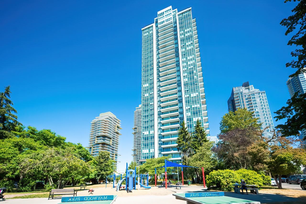 6463 Silver Avenue #302 - Photo 5 of 27