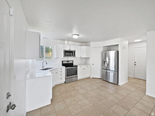 2238 N Harvest Moon Dr - Photo 4 of 17