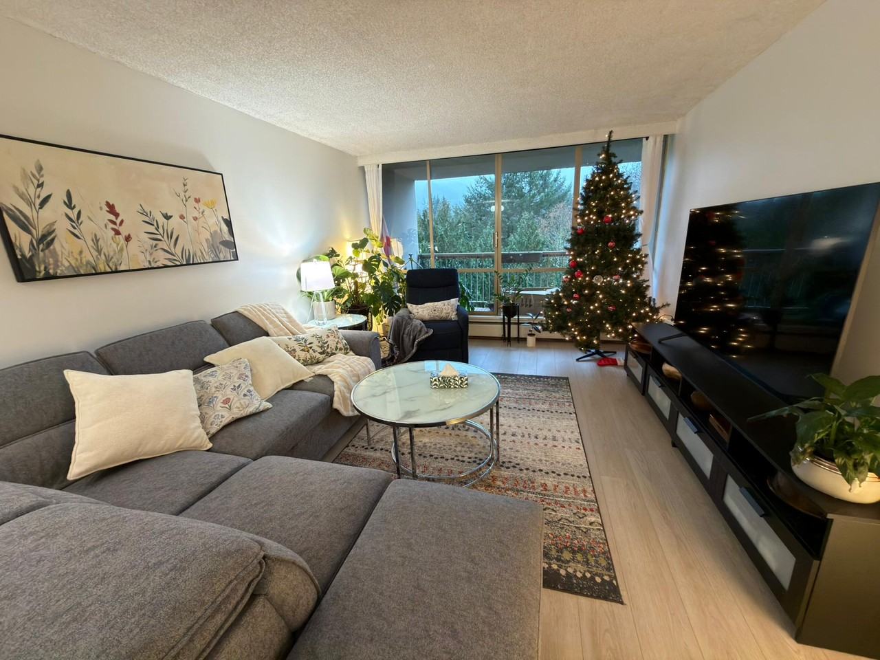 2012 Fullerton Avenue #1118 - Photo 4 of 13