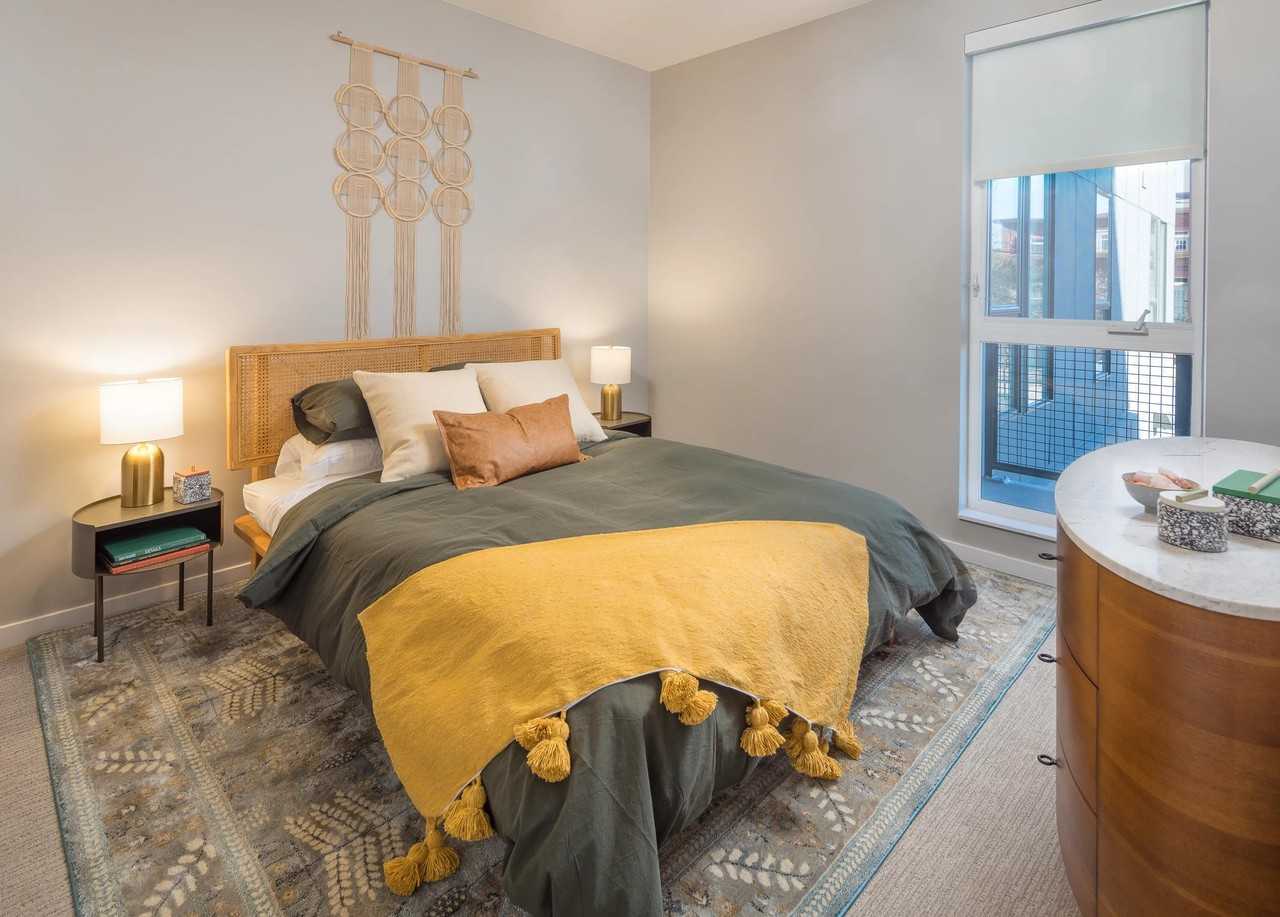 Modera LoHi - Photo 4 of 43