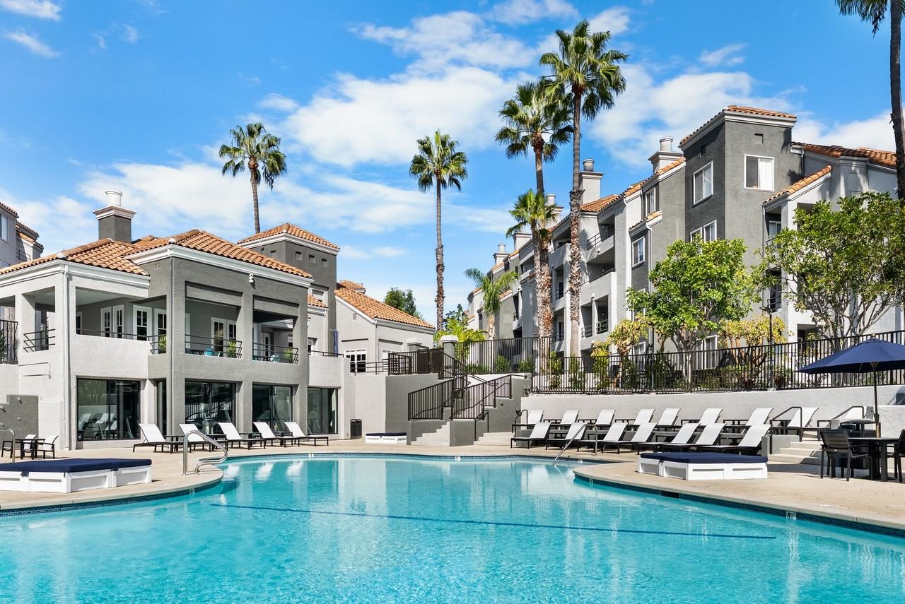 The Grand Costa Mesa - Photo 2 of 50