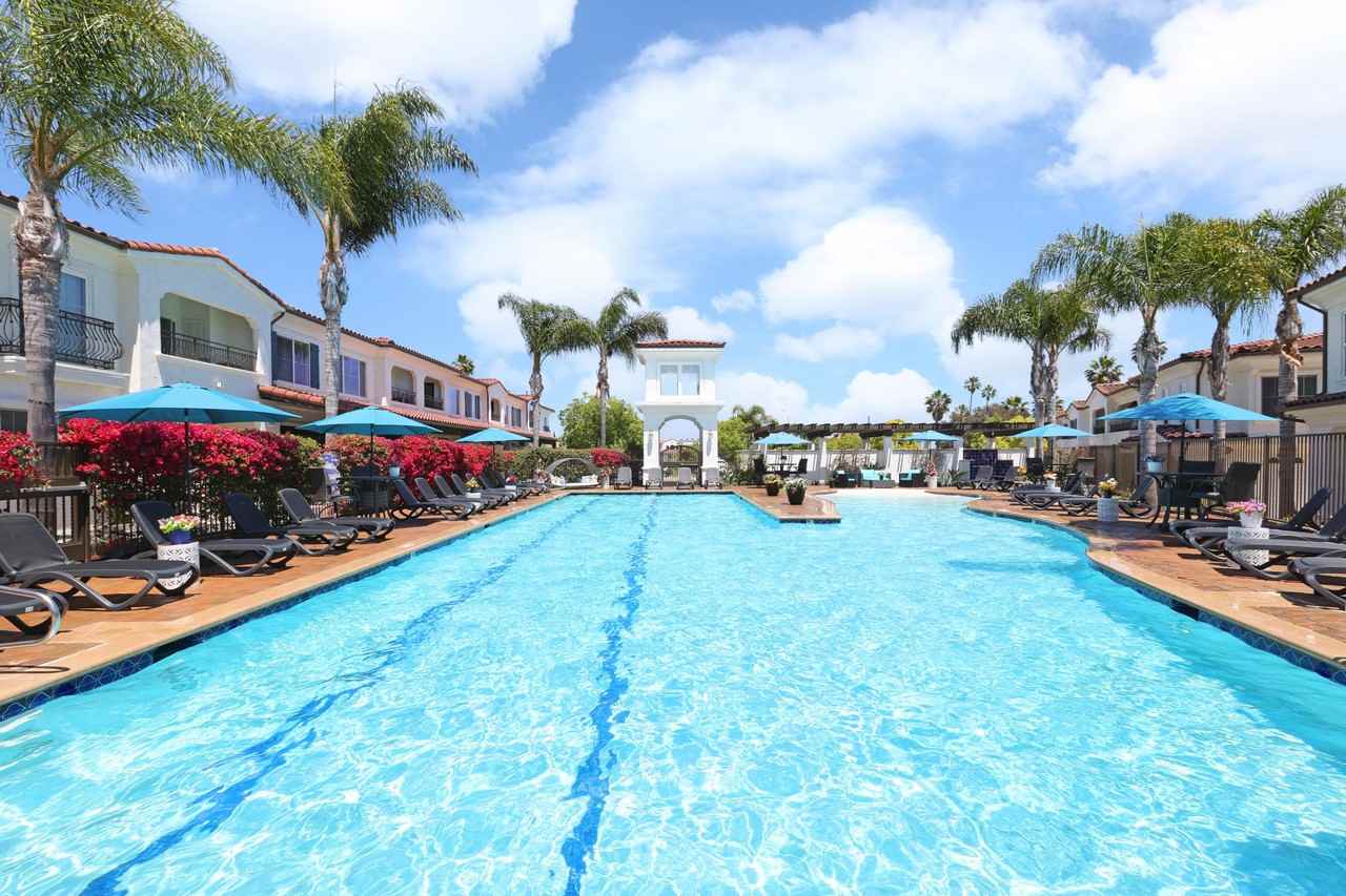 La Jolla Paseo - Photo 3 of 31