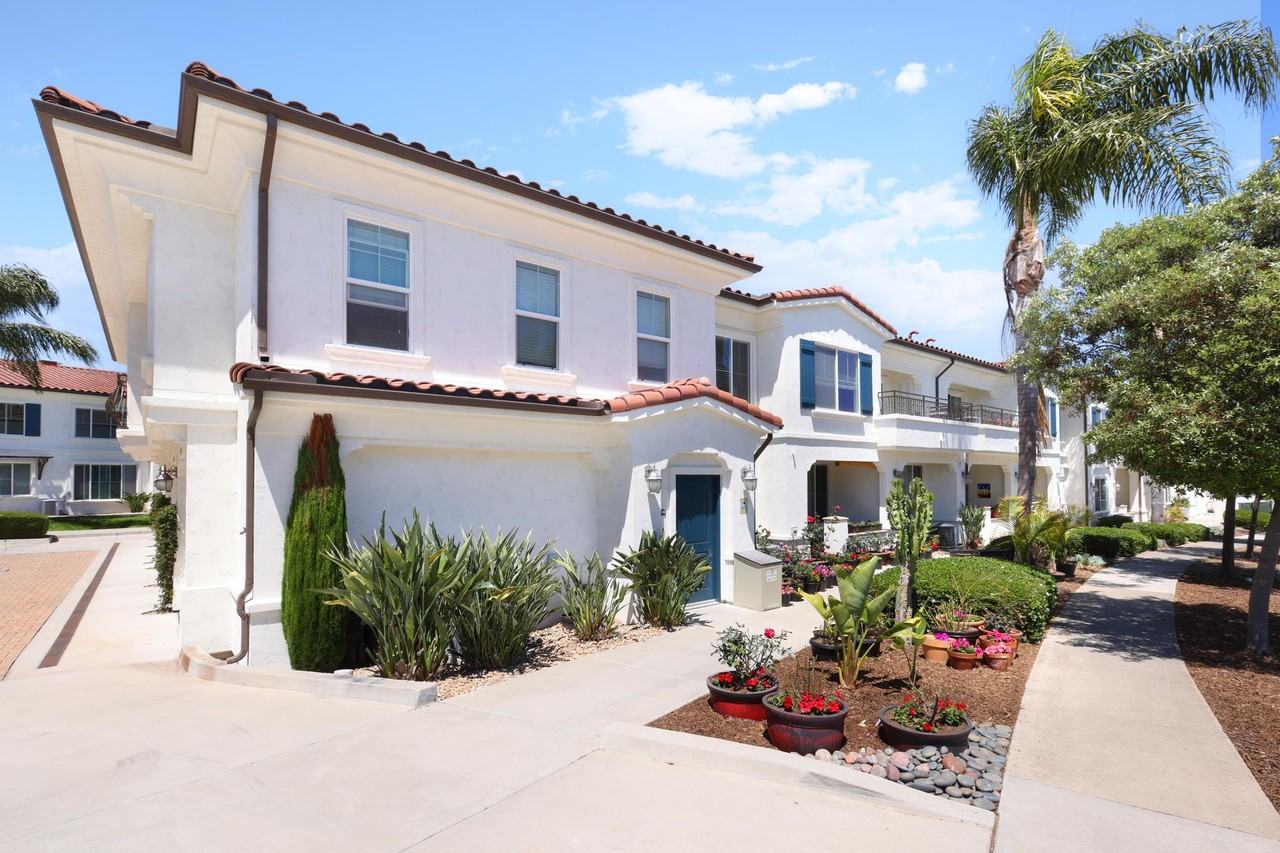 La Jolla Paseo - Photo 7 of 31