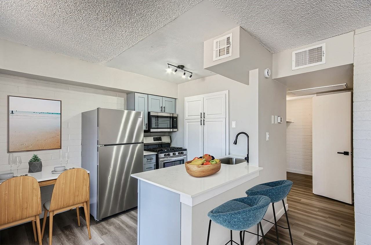 Rise Biltmore - Photo 2 of 50