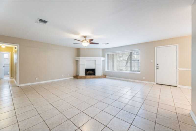 12914 Pegasus St - Photo 6 of 30