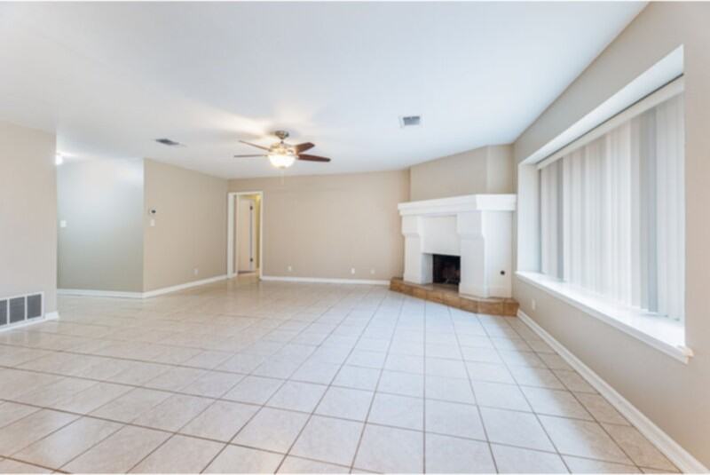 12914 Pegasus St - Photo 7 of 30