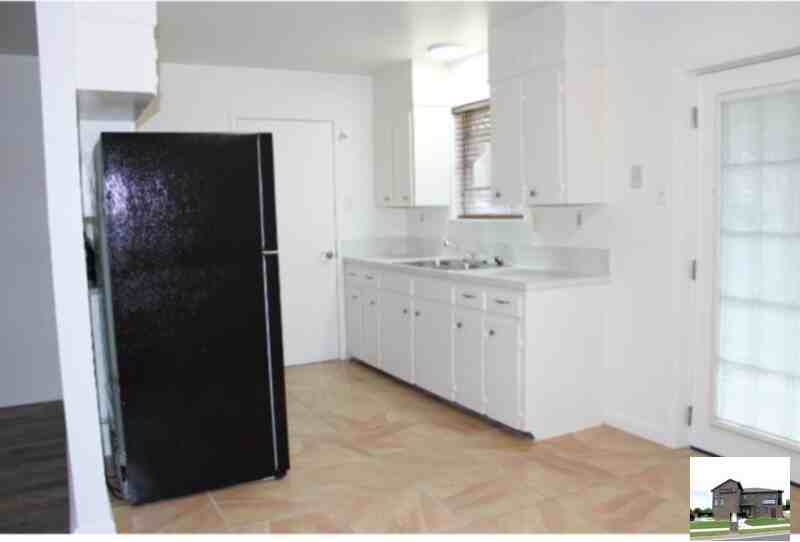 1009 S 29th St - Photo 7 of 13