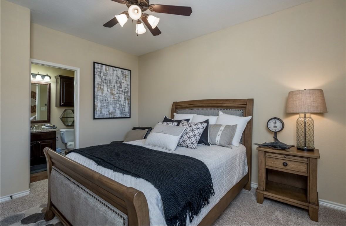 3218 Travis Cole Ave #1 - Photo 4 of 8