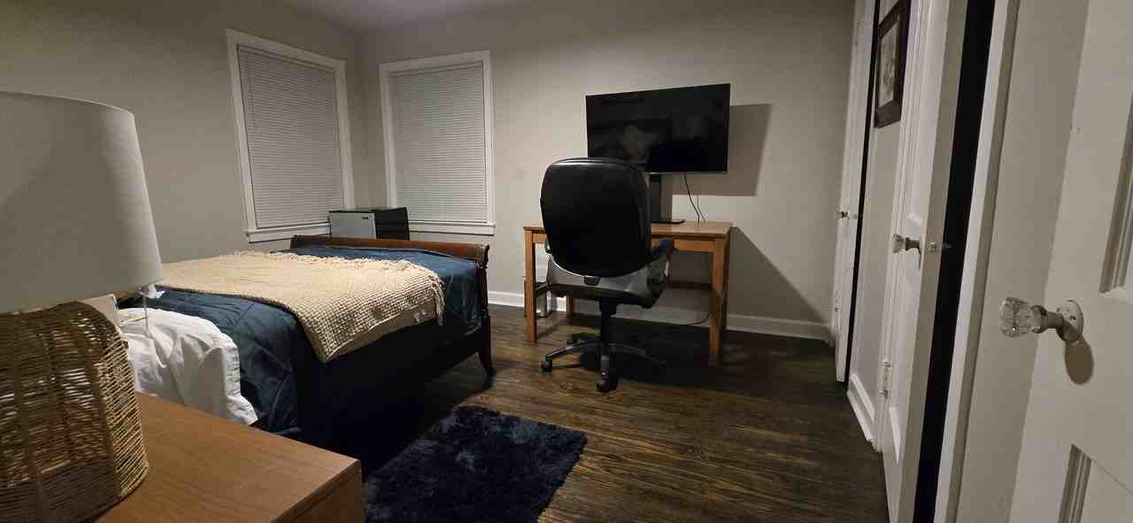 1824 Tiger Flowers Dr Nw #NA - Photo 3 of 17