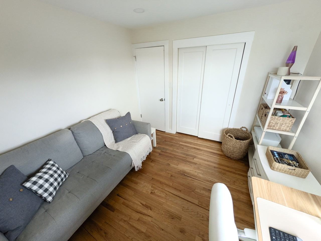 850 S Osage St - Photo 4 of 11