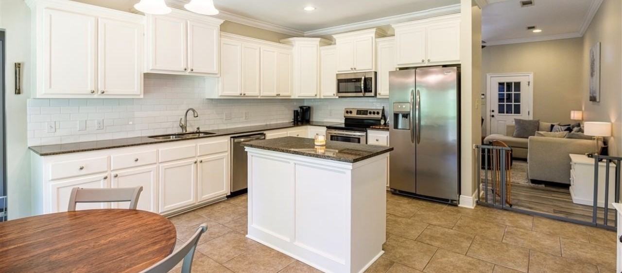 16027 Belle Brittany Ave #NA - Photo 4 of 10