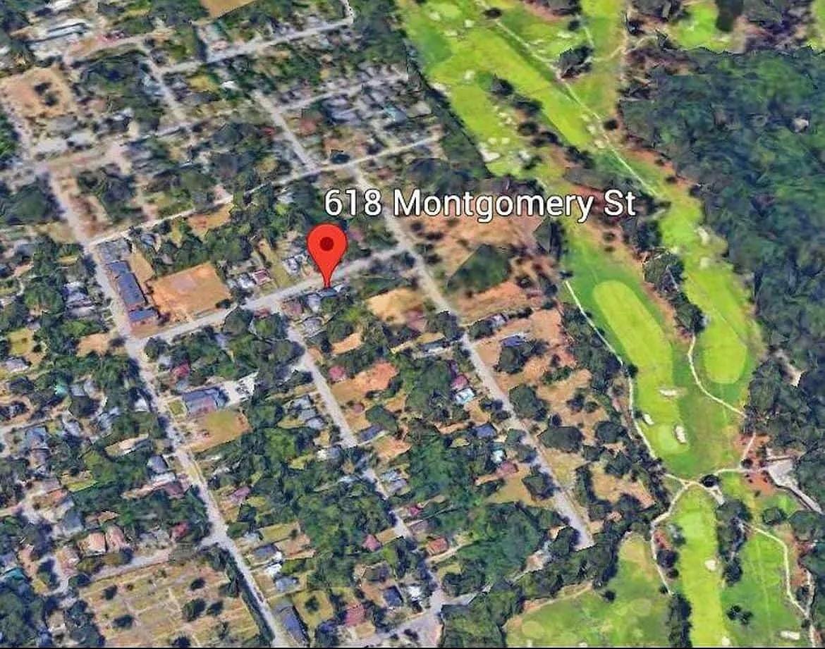 618 Montgomery St #B - Photo 3 of 5