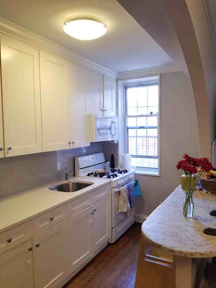 760 Bronx River Rd #A68 - Photo 2 of 6