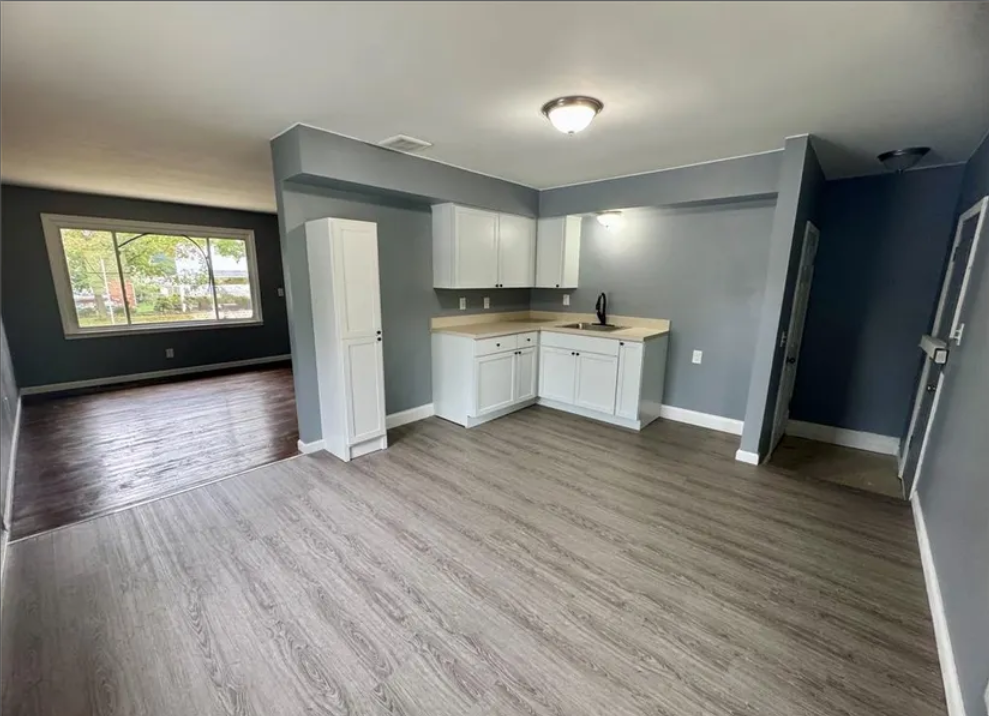 5220 Western Rd #NA - Photo 3 of 8