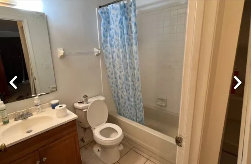 1733 Sw 108th Ln #2 - Photo 2 of 7