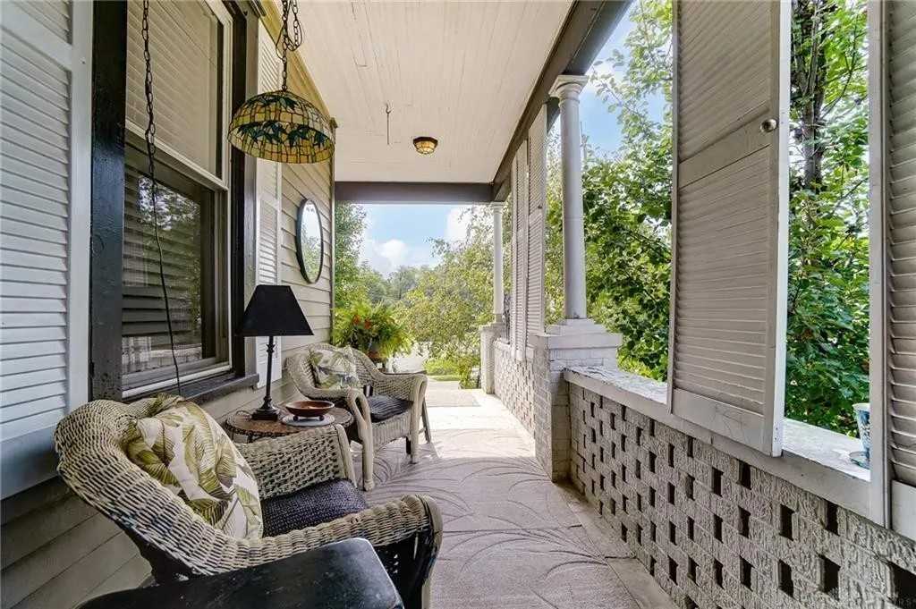 4816 Eastern Ave #1 - Photo 3 of 14