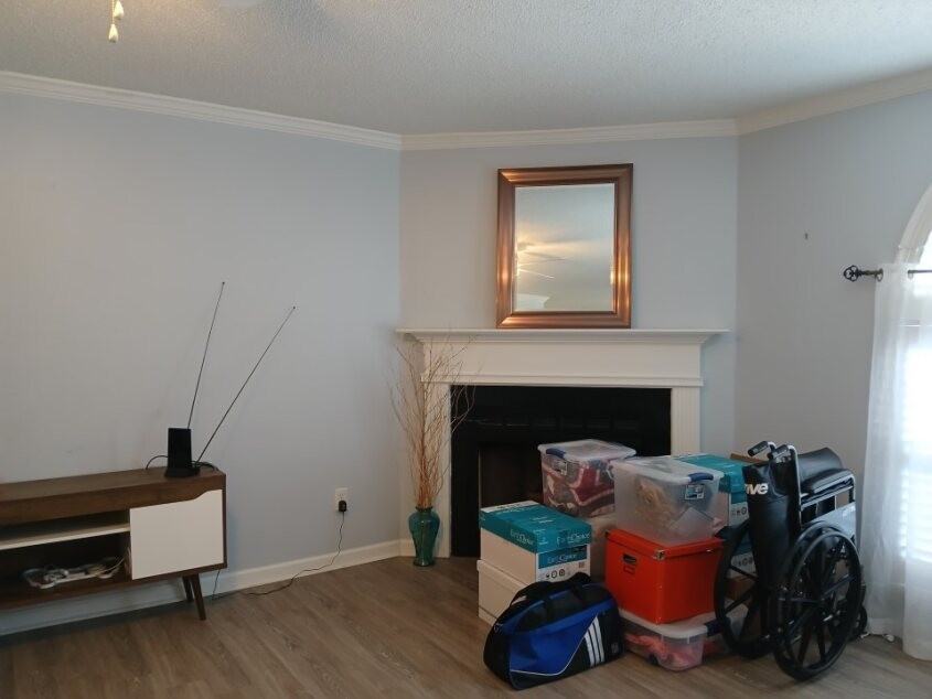 212 Mill Pond Dr #212 - Photo 6 of 10