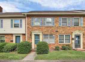 6314 Old Pineville Rd #B - Photo 1 of 1