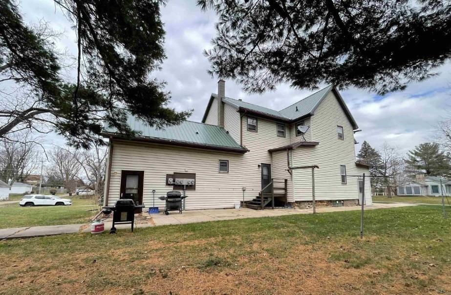 119 E Logan St #5 - Photo 2 of 18