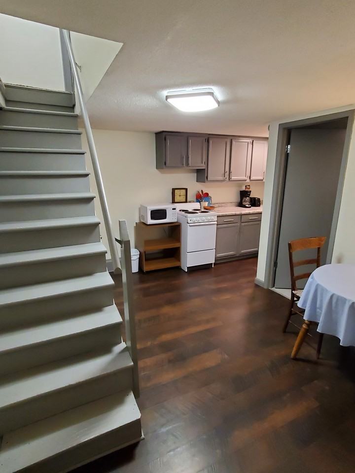 119 E Logan St #5 - Photo 6 of 18