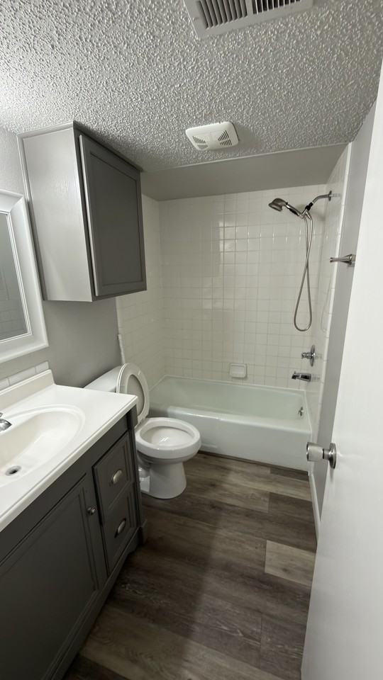 150 W Kent St #NA - Photo 6 of 11