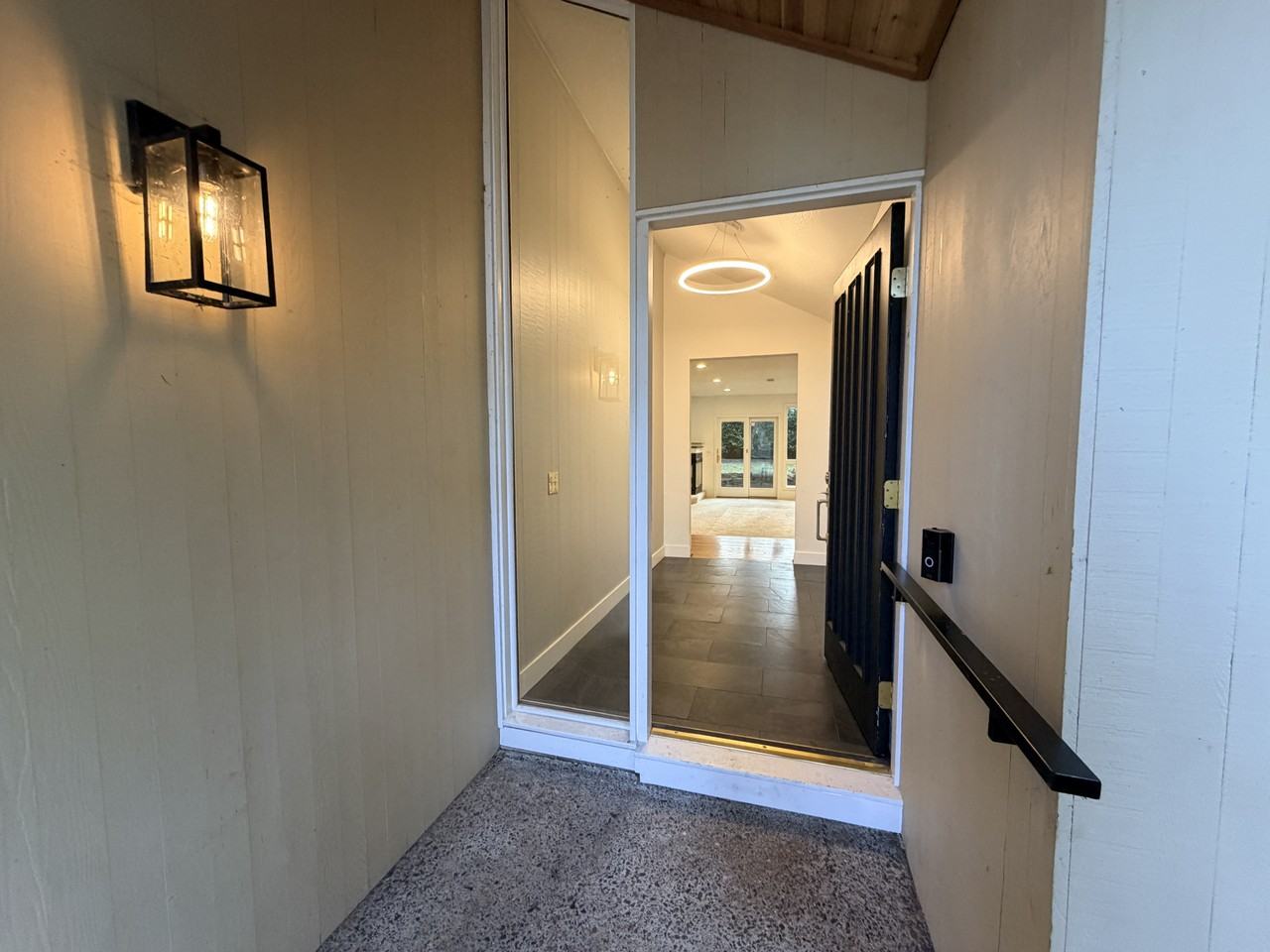 1620 Ash St #NA - Photo 4 of 31