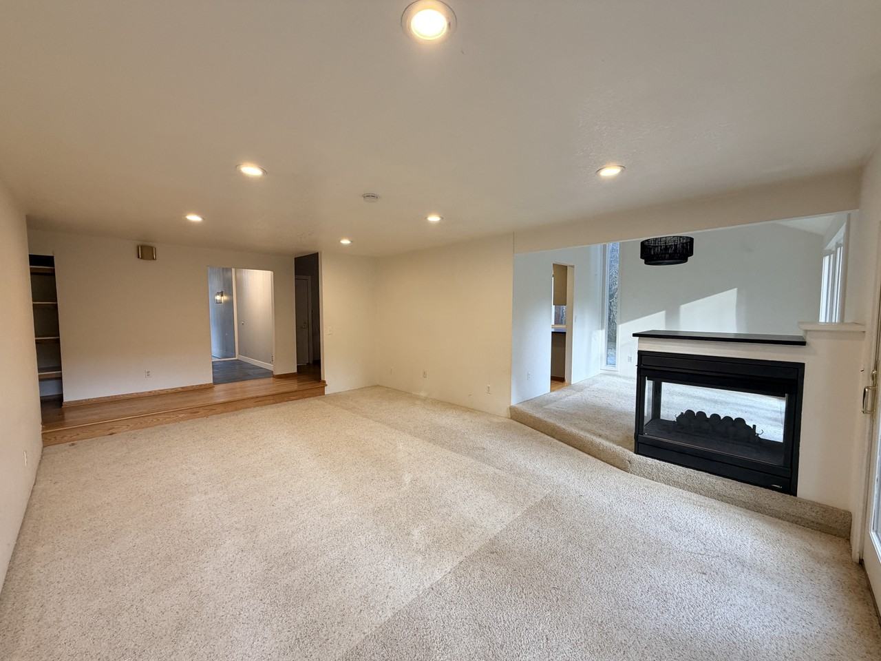 1620 Ash St #NA - Photo 6 of 31