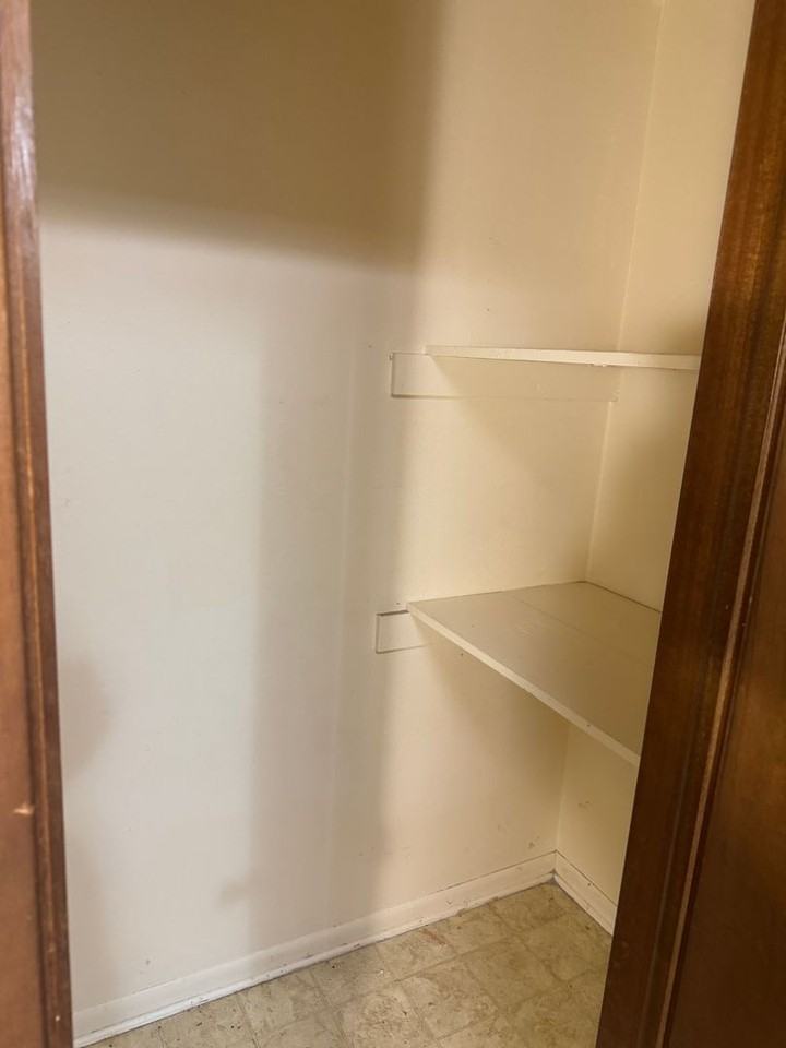 2701-2715 SW 23rd Street - Photo 7 of 18