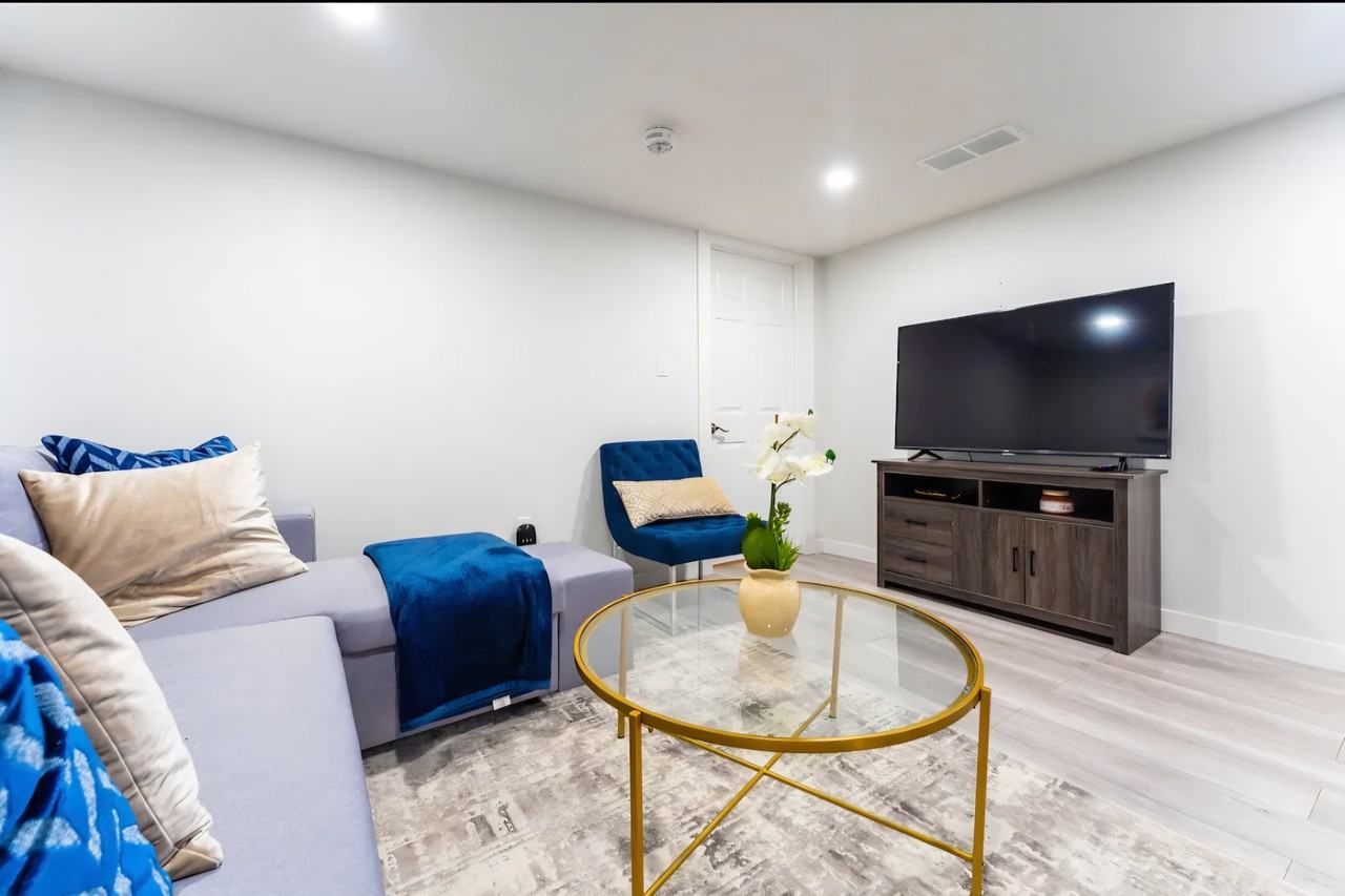 135 Hexam Street - Photo 2 of 12