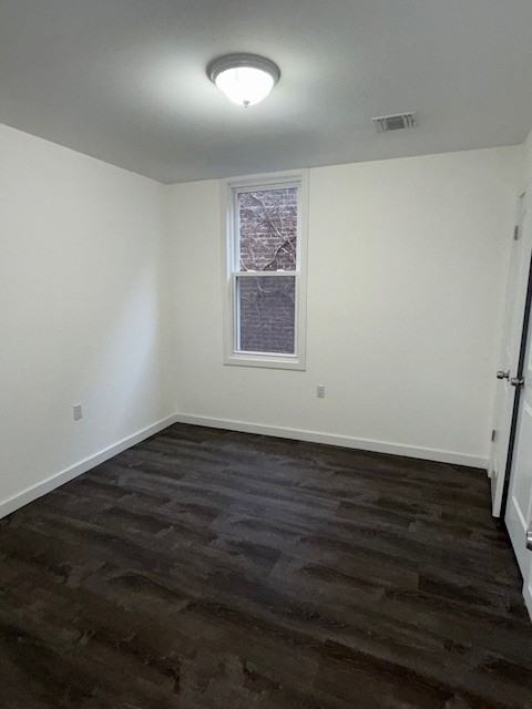 712 Summer Avenue #2 - Photo 6 of 11