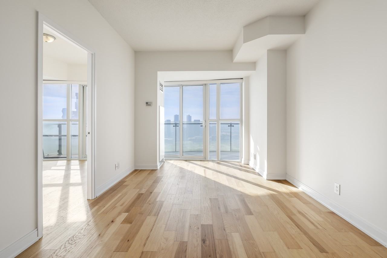 50 Absolute Avenue #4008 - Photo 4 of 27