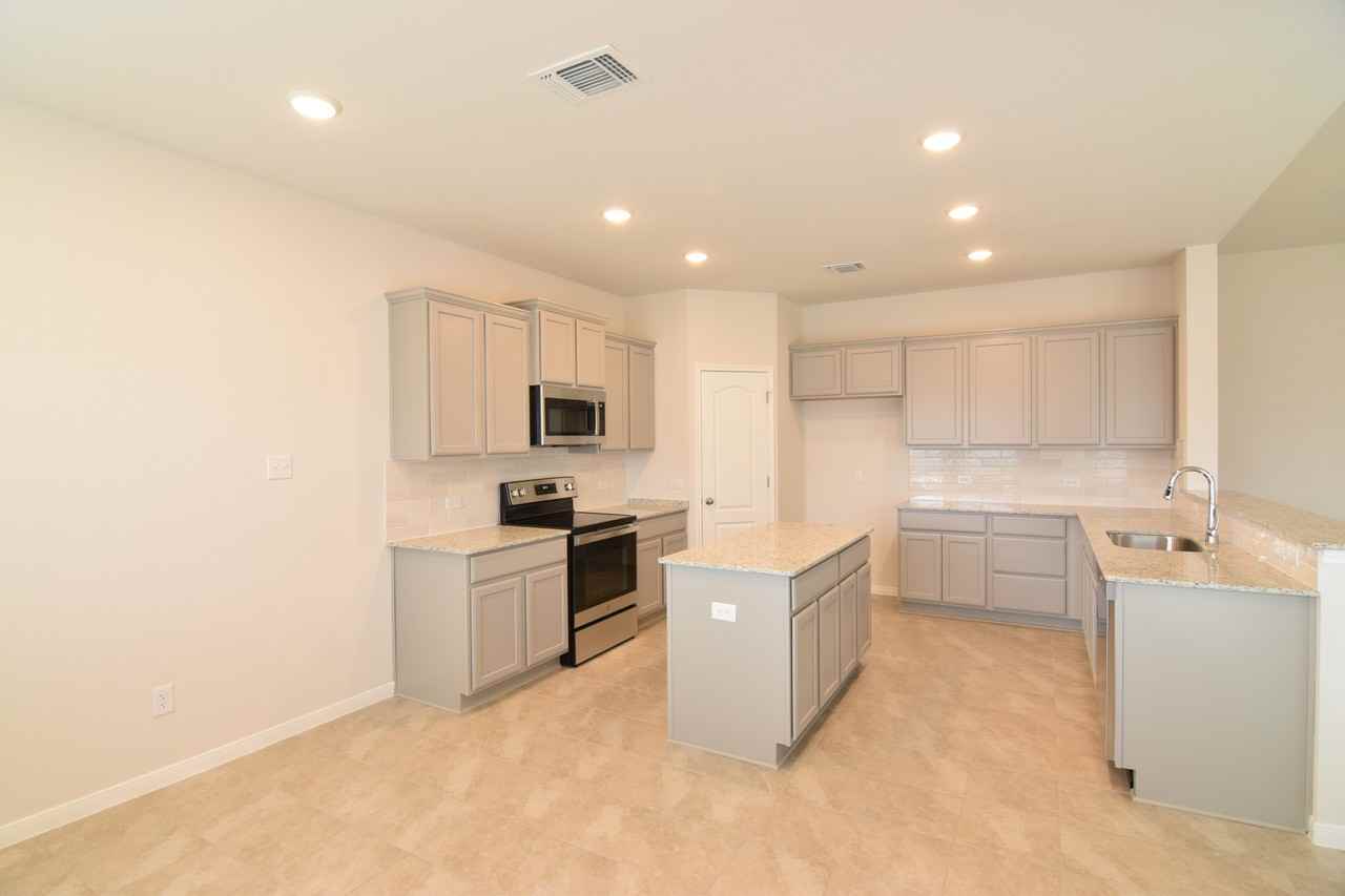 1515 Cobble Hill Ct #NA - Photo 5 of 29