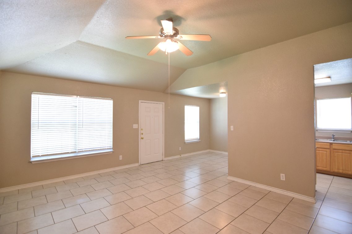 712 Dunbar Rd #NA - Photo 6 of 16