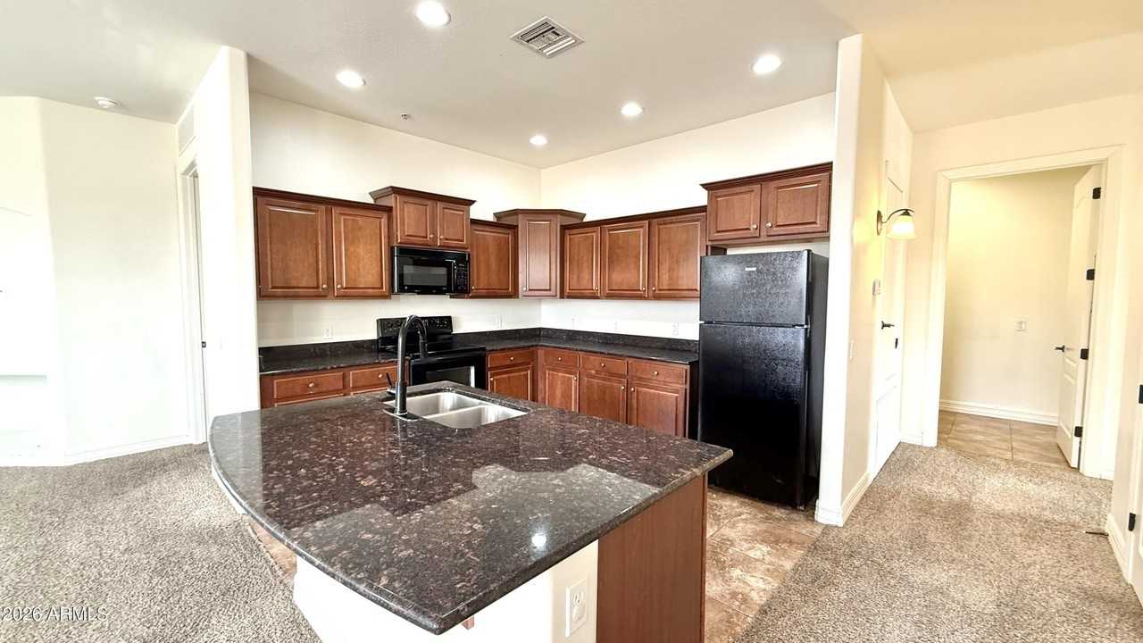 1456 E 9th St Unit 284 #284 - Photo 3 of 28