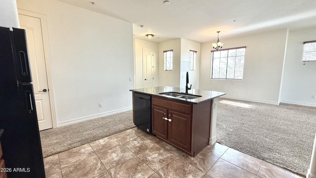 1456 E 9th St Unit 284 #284 - Photo 6 of 28