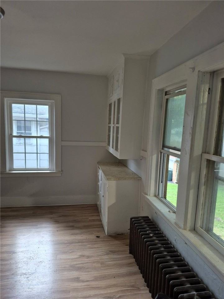 18 Bauer St Unit 2 #2 - Photo 3 of 10