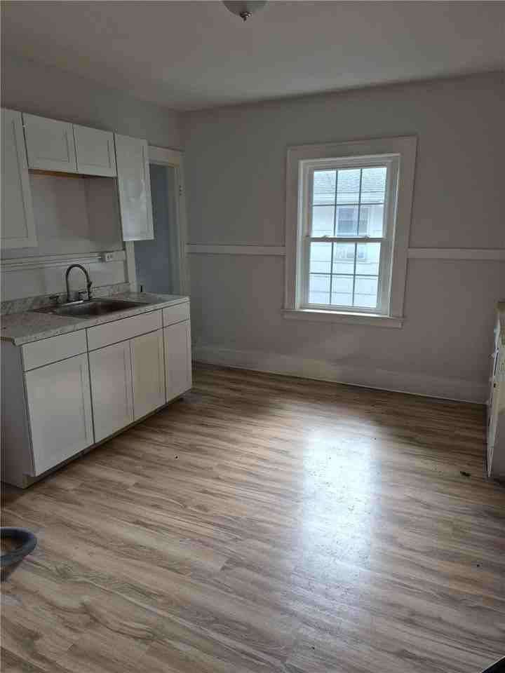 18 Bauer St Unit 2 #2 - Photo 4 of 10